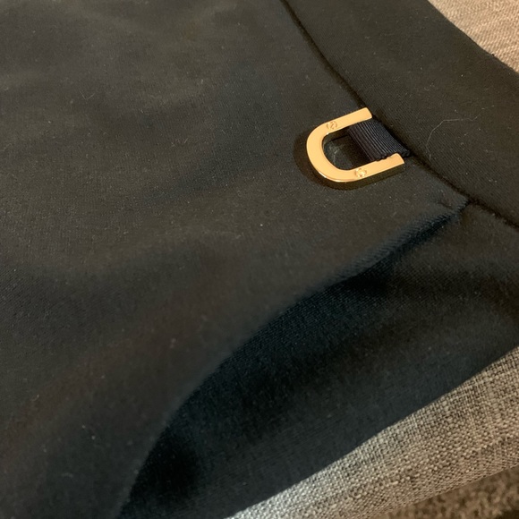 Tory Burch skirt with pockets - Picture 2 of 7